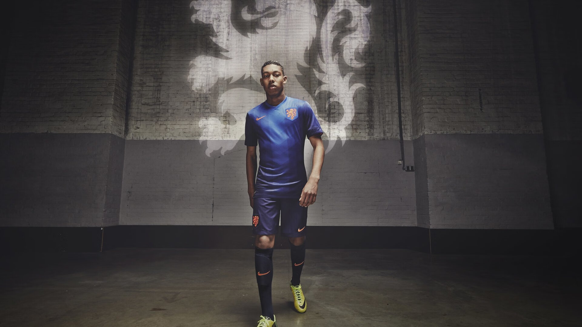 “尼古拉斯·桑特基的全能表现，成就阿根廷美洲狮队的进攻深度”